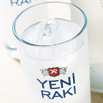 トルコで買ってきました。ほとんど使っていませんので、状態は良いと思います。 トルコ 土産 イエニ ラク 200ml スピリッツ【L51138】 | 三洋堂 世界の